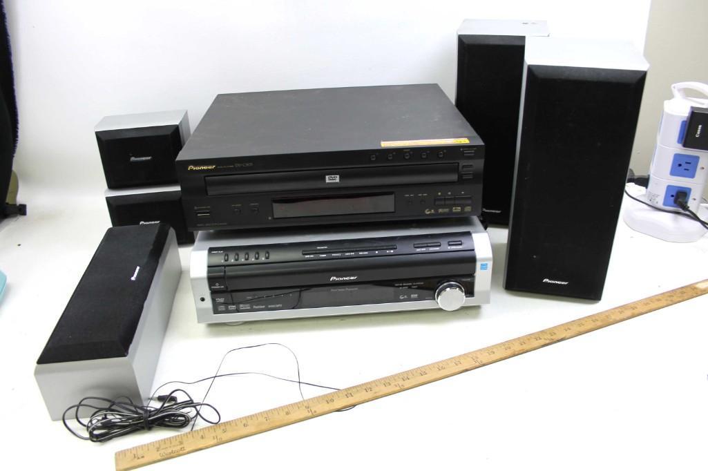 Khám phá Thế Giới Giải Trí Trực Tuyến tại https//dv88.name/ - Cơ Hội Trúng Thưởng Khổng Lồ & Dùng thử Tuyệt Vời