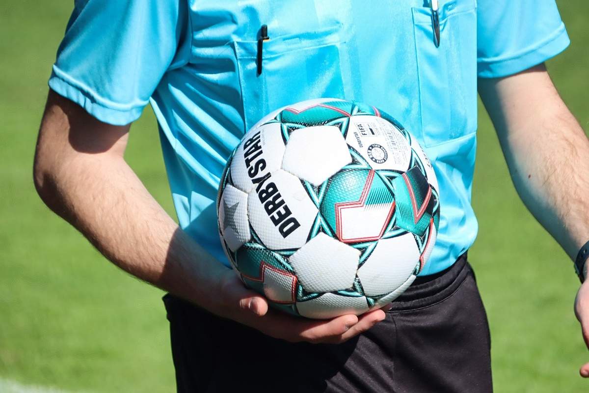 Cá Khịa ti vi (https//cakhiatv.ch/) - Xem Bóng Đá Online Miễn Phí